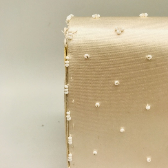Beautiful White Cream Beaded Clutch with Pearls - Picture 10 of 14